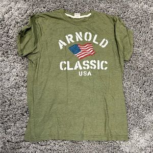 Arnold Classic military style patriotic t-shirt XL
